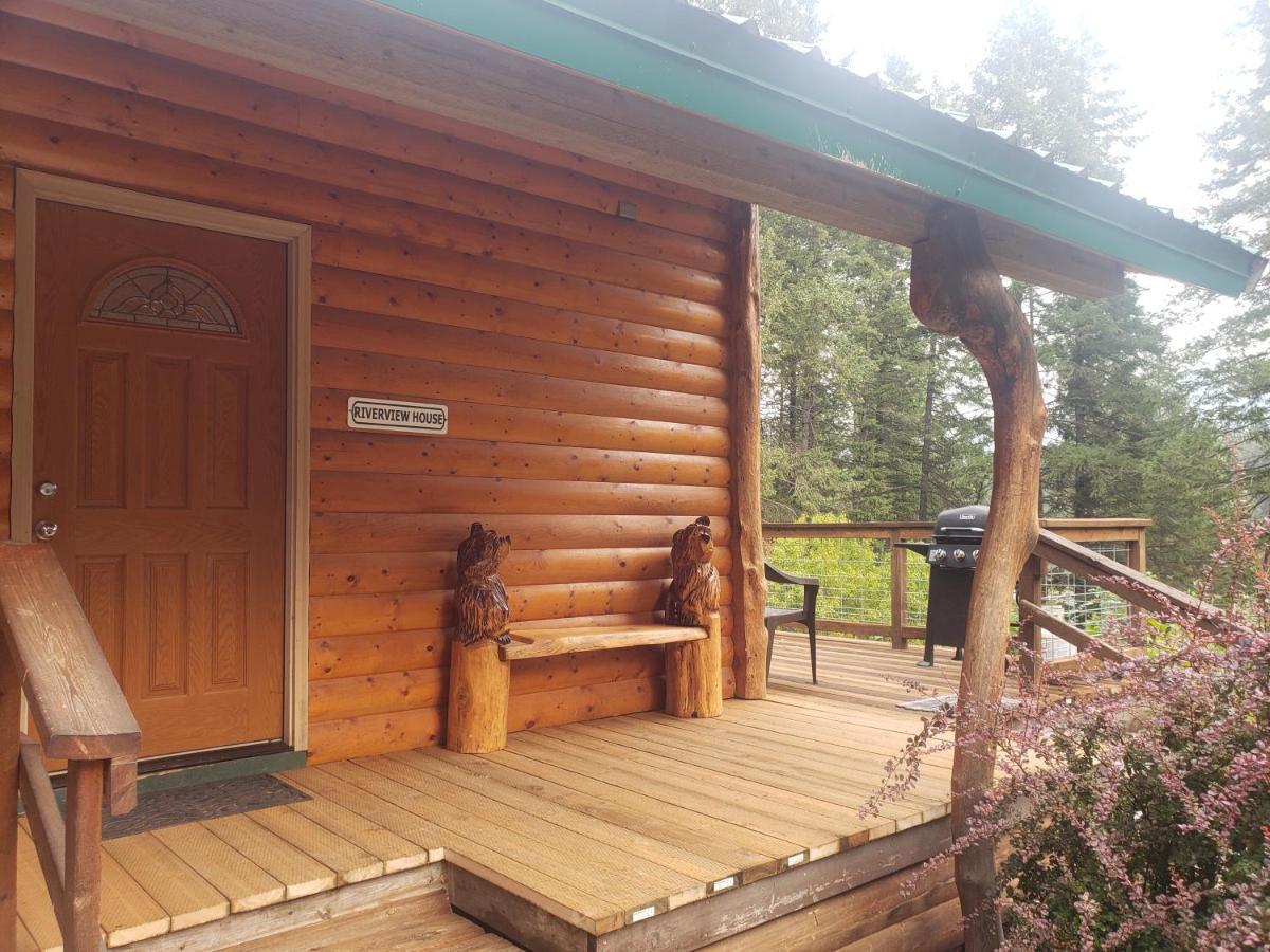 Riverfront Motel & Cabins Thompson Falls ภายนอก รูปภาพ
